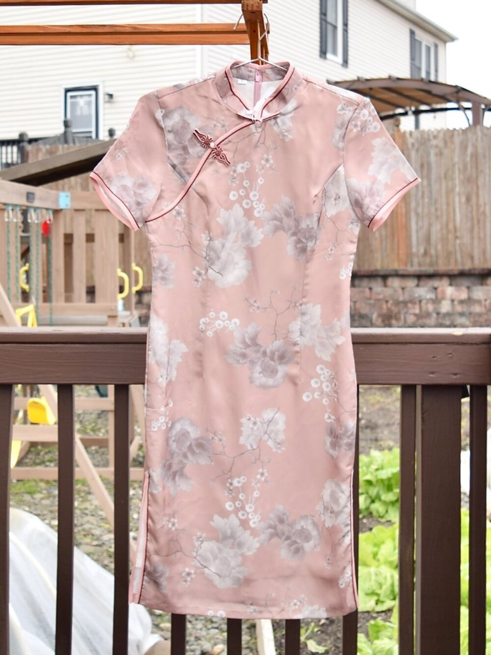 Pink Satin Flora Qipao - Chinese Traditional Cheongsam